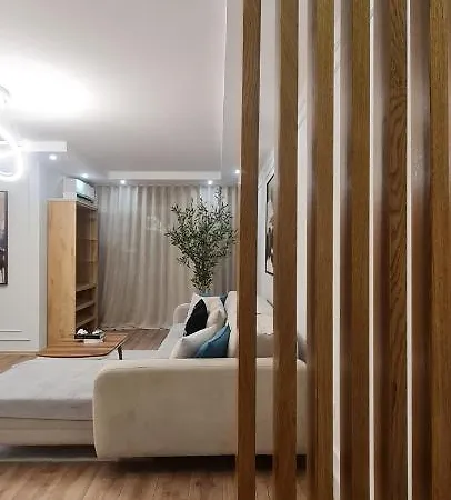 Apartment Tam Serviced Komuna E Parisit District *