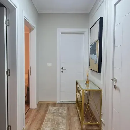 Tam Serviced Komuna E Parisit District Tirana